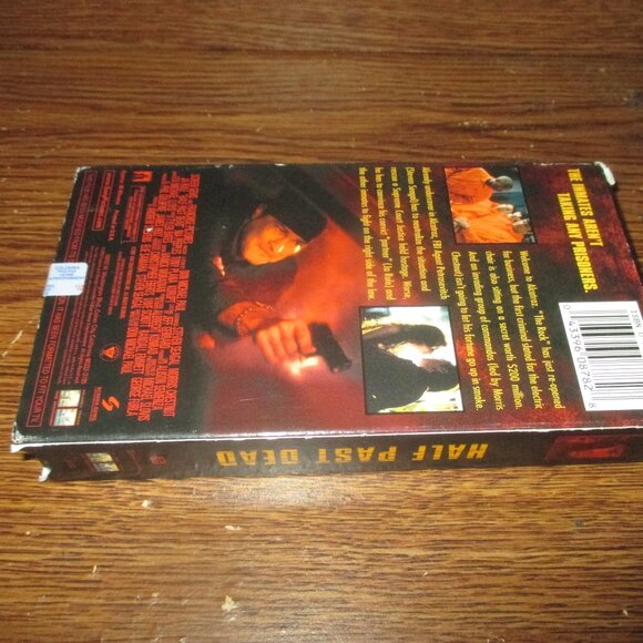 Half Past Dead (VHS, 2003, Sony Pictures) Stephen Seagal Ja Rule - Picture 5 of 6